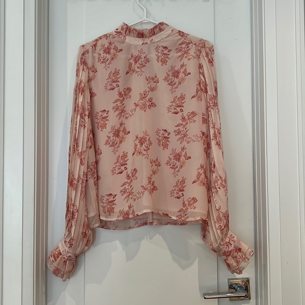 Flowy pink blouse